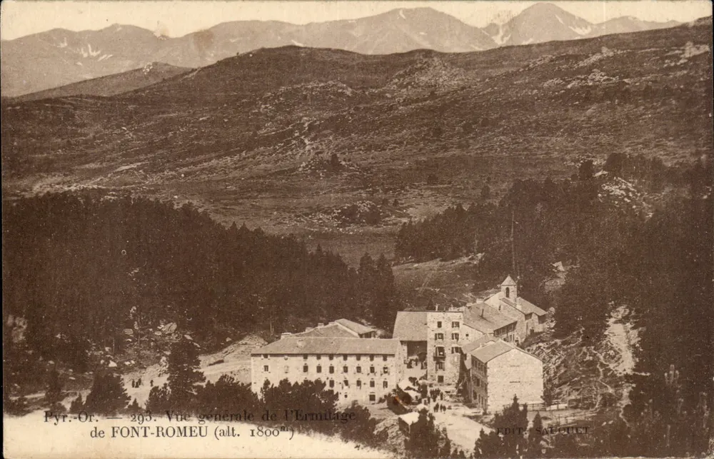 Font-Romeu — Vue générale de l'Ermitage (alt. 1800m) — Édit. Sauquet, n° 293 - Frente