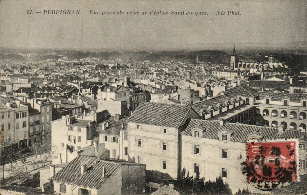 Perpignan — Vista geral tirada da igreja de São Jacó — ND Phot. - Frente