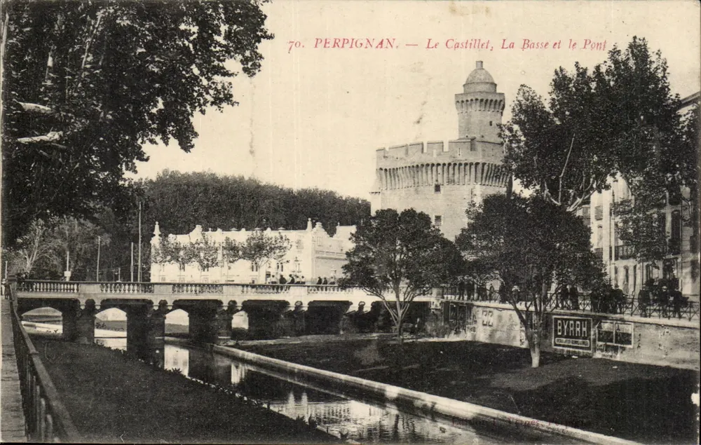 Perpignan — Der Castillet, Die Basse und die Brücke — Verleger: BYARR - Vorderseite