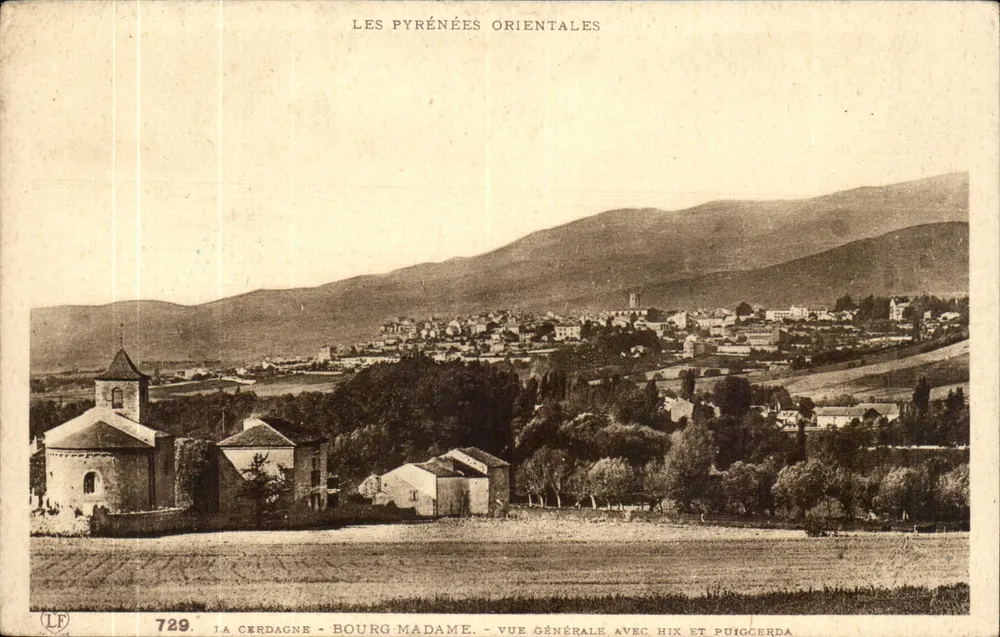 Bourg-Madame — allgemeine Ansicht mit Hix und Puigcerda — Pyrénées Orientales - Vorderseite
