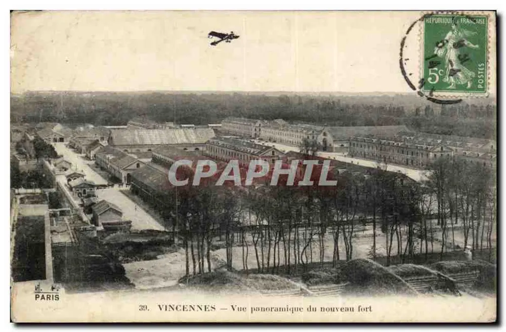 Vincennes — Panoramablick auf das neue Fort — F. Fleury, photo-imp.édit., Paris - Vorderseite