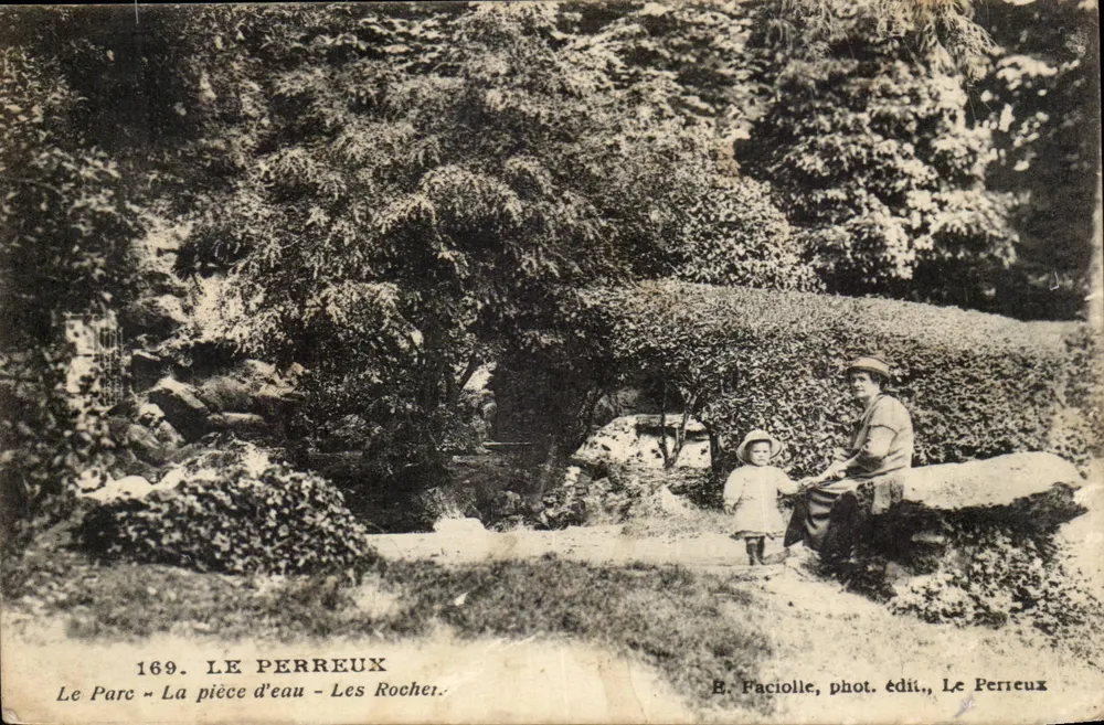 Der Park - Die Wasserstelle - Die Felsen - Le Perreux — E. Faciolle, phot. publ., Le Perreux - Vorderseite