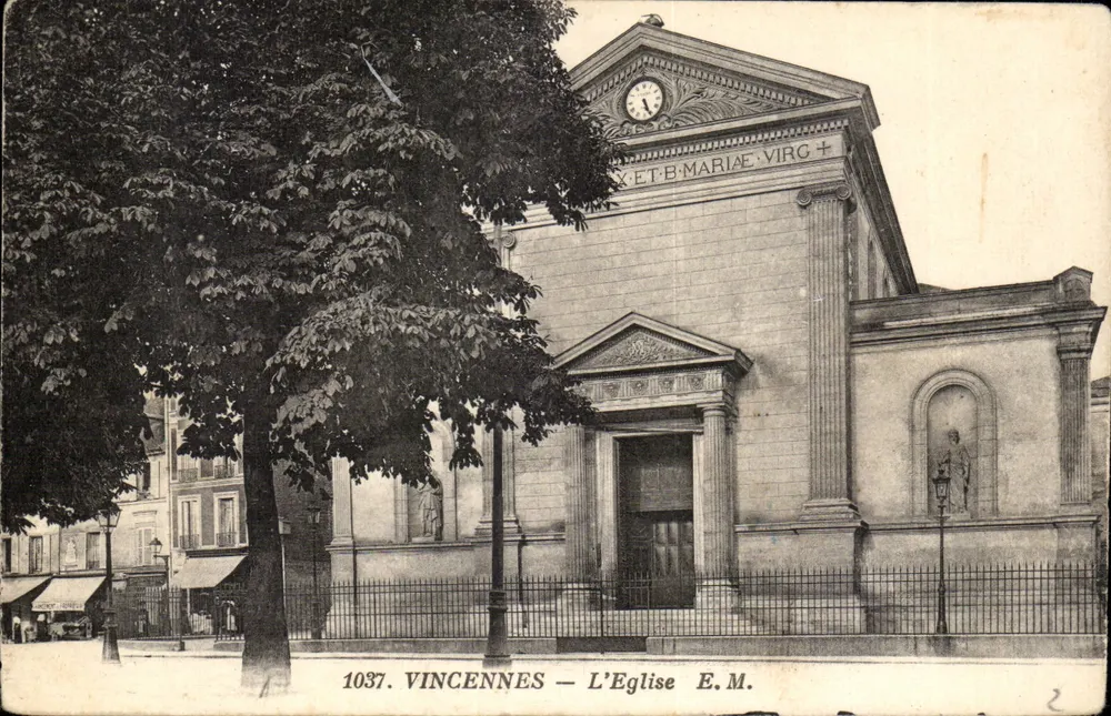 Vincennes — A Igreja E.M. — Editor: Impr. Malicut, 11, rue du Temple, Paris - Frente