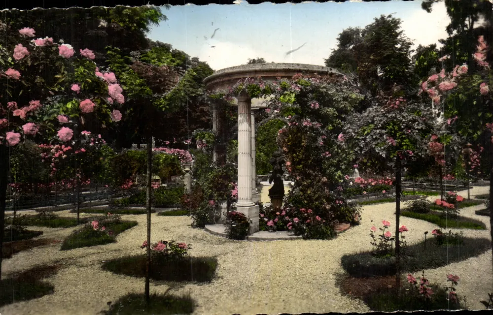L'Hay-les-Roses (Seine) — Die Rosenanlage. Der Tempel der Liebe — Verlag L'Hay-les-Roses - Vorderseite