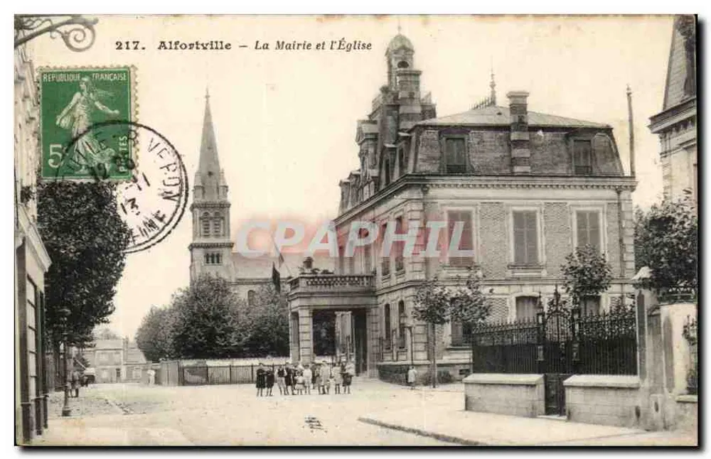 Alfortville — Das Rathaus und die Kirche — Félix phot.-edit. Alfortville - Vorderseite