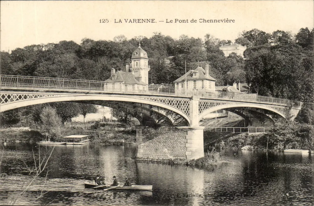 La Varenne — El puente de Chennevière — E. Laciolle, fotógrafo en La Varenne - Anverso