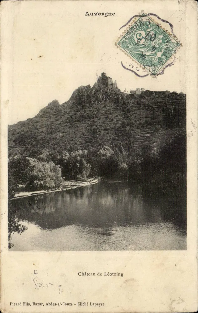Castelo de Léotoing — Auvergne — Picard Fils, Bazars-s/Couze — Cliché Lapeyre - Frente