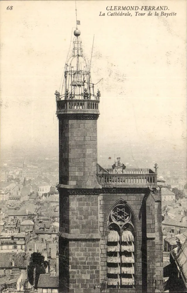 Clermont-Ferrand — Die Kathedrale, Turm der Bayette — n° 68 - Vorderseite