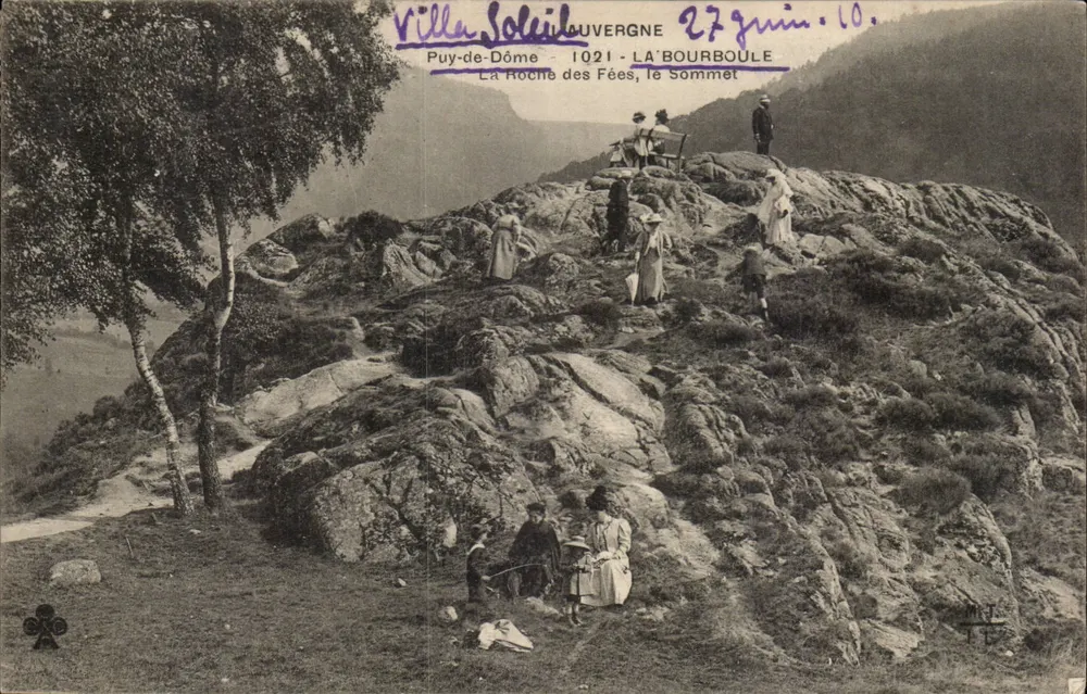 La Roche des Fées, Le Sommet — Puy-de-Dôme, Auvergne — Villa Soleil, n°1021 - Recto