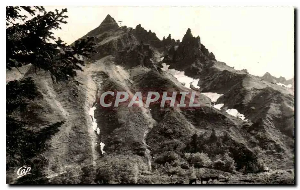 O Mont-Dore - O Sancy — vista montanhosa com resíduos de neve — editor C.A.P., Paris - Frente