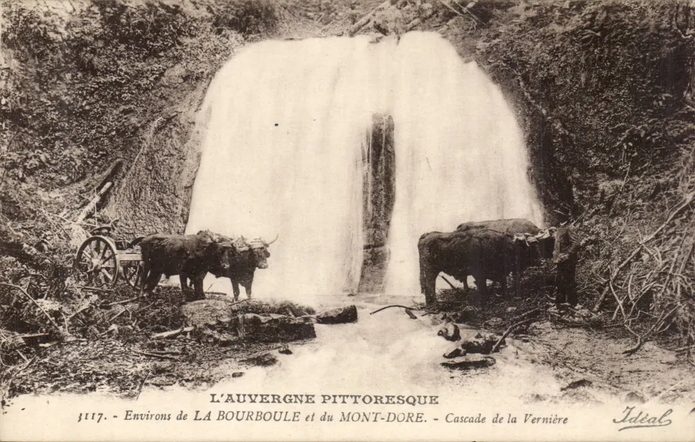 Pittoreske Auvergne — Umgebung von La Bourboule und Mont-Dore — Wasserfall von Vernière — Ideal - Vorderseite