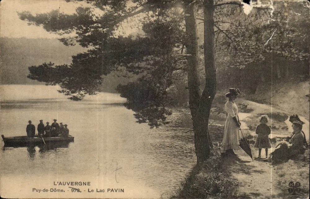 Auvergne - Puy-de-Dôme - See PAVIN — anonymer Verlag, Seriennummer 3342 - Vorderseite