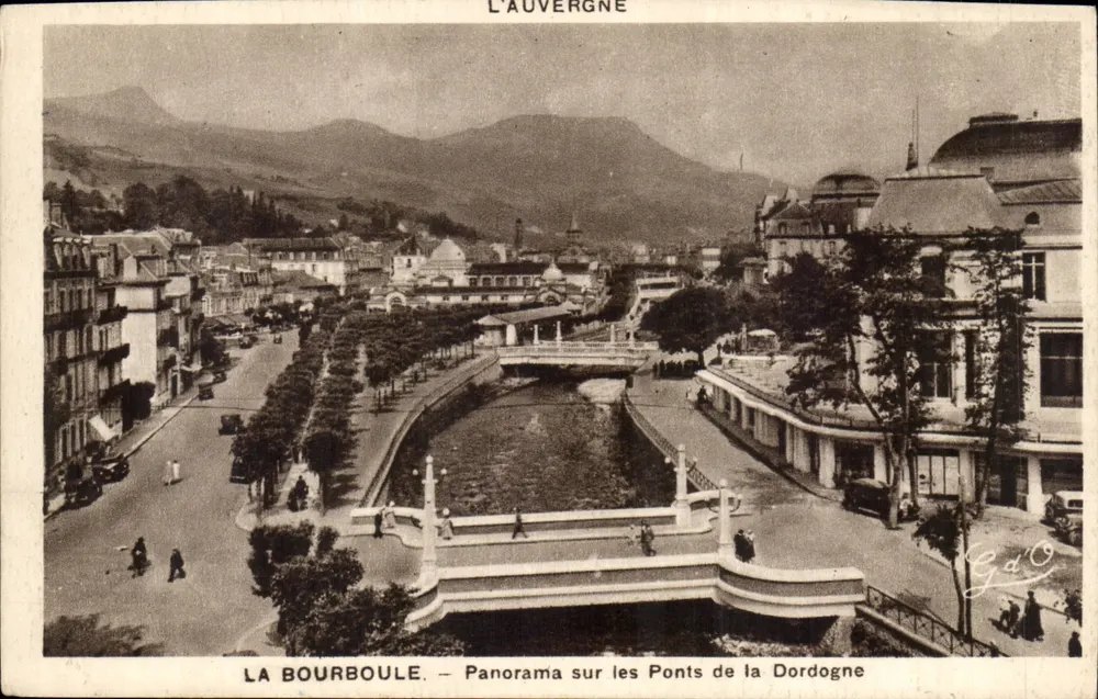 La Bourboule — Panorama über die Brücken der Dordogne — Auvergne - Vorderseite
