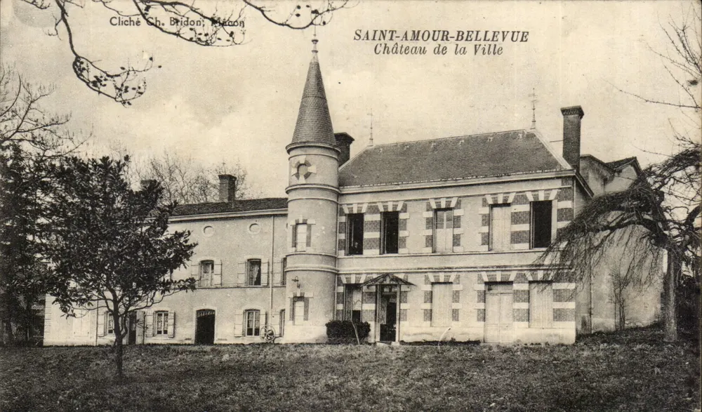 Saint-Amour-Bellevue — Château de la Ville — Cliché Ch. Bridon, Mâcon - Vorderseite
