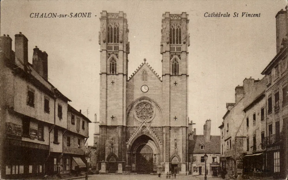 Chalon-sur-Saône - Catedral de São Vicente — editor não identificado, número de série não visível - Frente