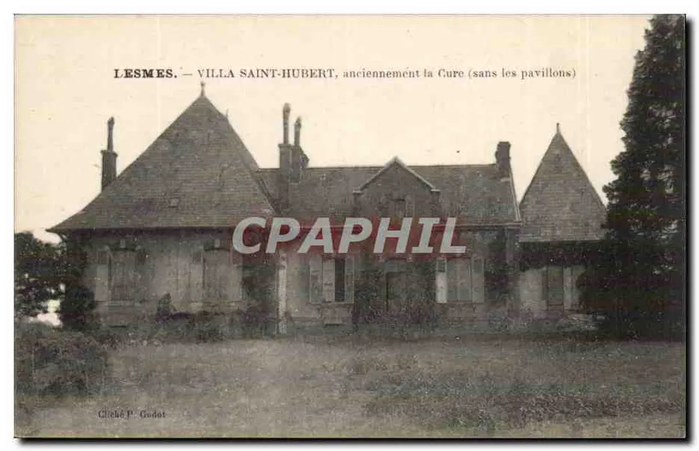Lesmes — Villa Saint-Hubert, ehemals die Cure (ohne Pavillons) — Gliché P. Godot - Vorderseite