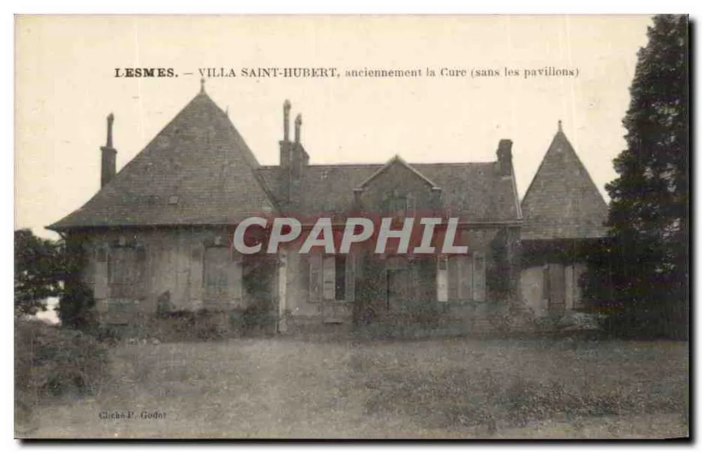 Lesmes — Villa Saint-Hubert, ehemals die Cure (ohne Pavillons) — Checha P. Godot - Vorderseite