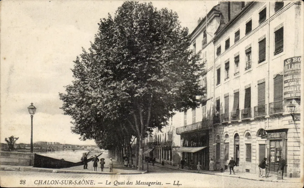 Chalon-sur-Saône — O Quai das Messagerias — LL. n°28 - Frente