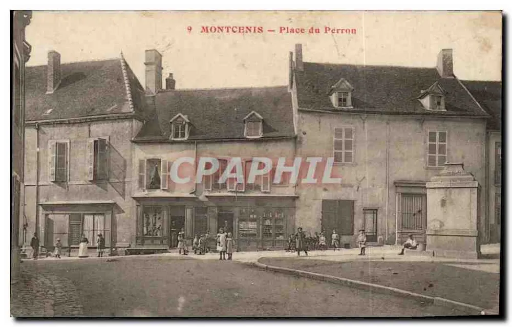 Montcenis — Place du Perron — n°9 - Frente