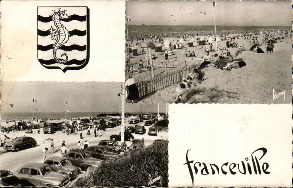 Franceville — praia e estacionamento — editor Rasmong - Frente
