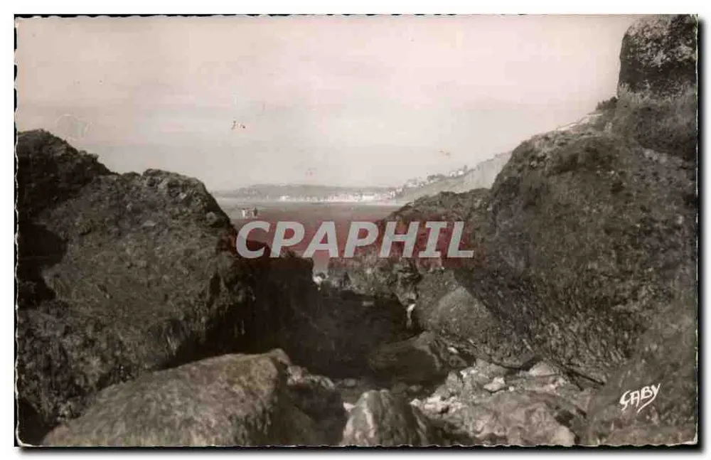 Villers-sur-Mer — Die Stadt durch die Felsen — Éditions Gaby - Vorderseite