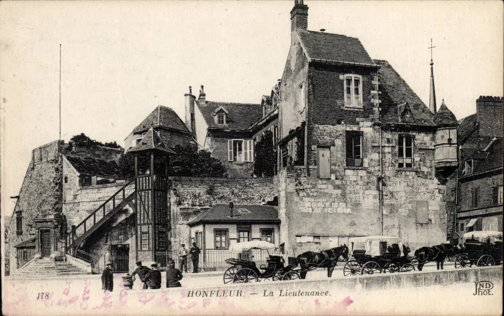 Honfleur — A Liculenance — JND Phot. - Frente