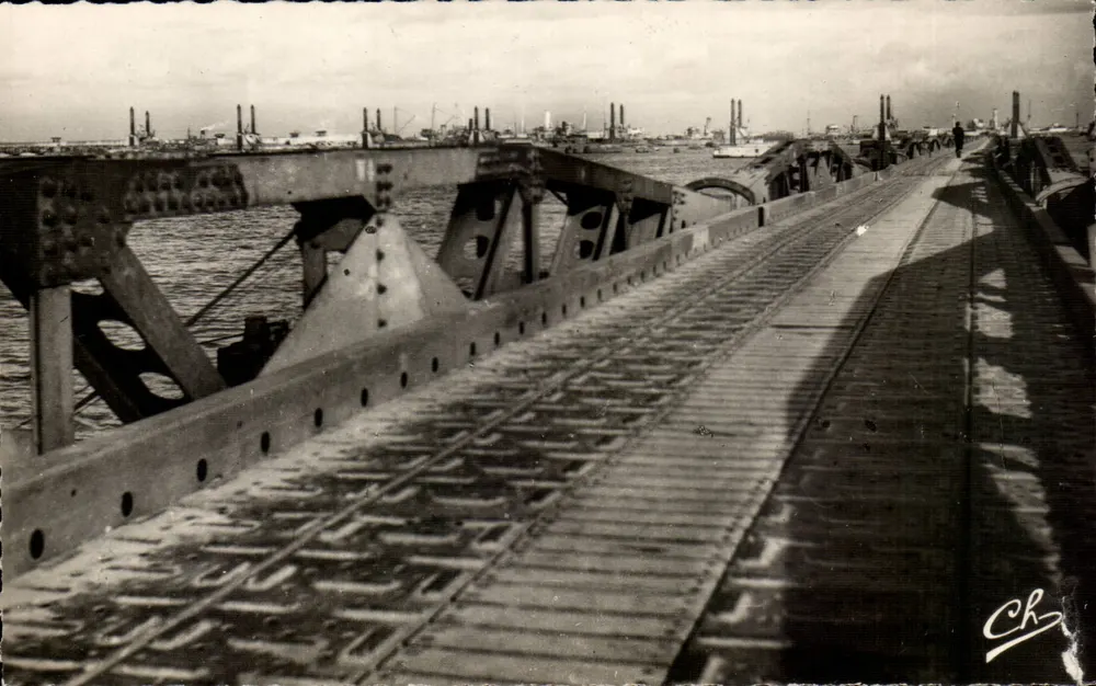 Arromanches-les-Bains — Hafen Winston-Churchill — Photo Edition Chéret HONFLEUR - Vorderseite