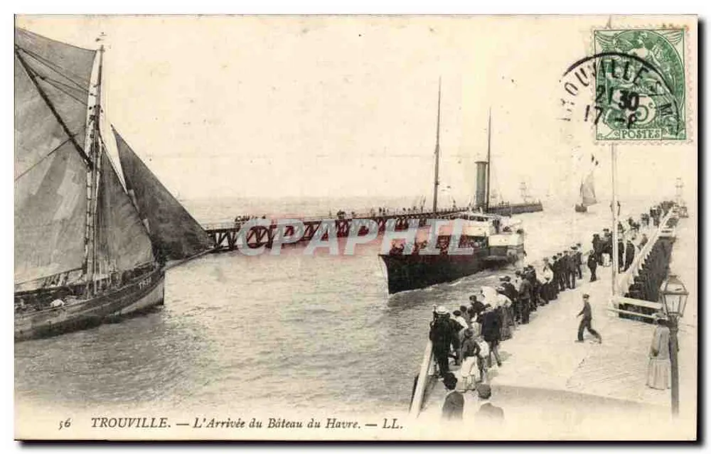 Trouville — A Chegada do Navio de Le Havre — LL. - Frente