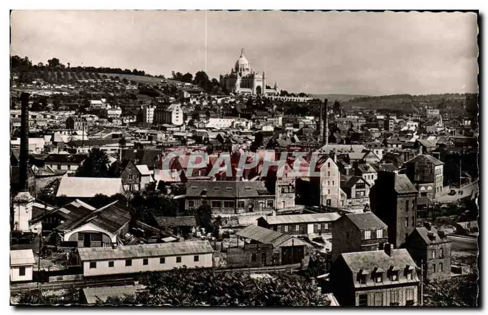 Lisieux — Allgemeiner Blick. Im Hintergrund die Basilika. - Vorderseite