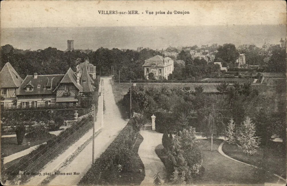 Villers-sur-Mer — Ansicht vom Donjon — Edition A. Doury, phot. Villers-sur-Mer - Vorderseite