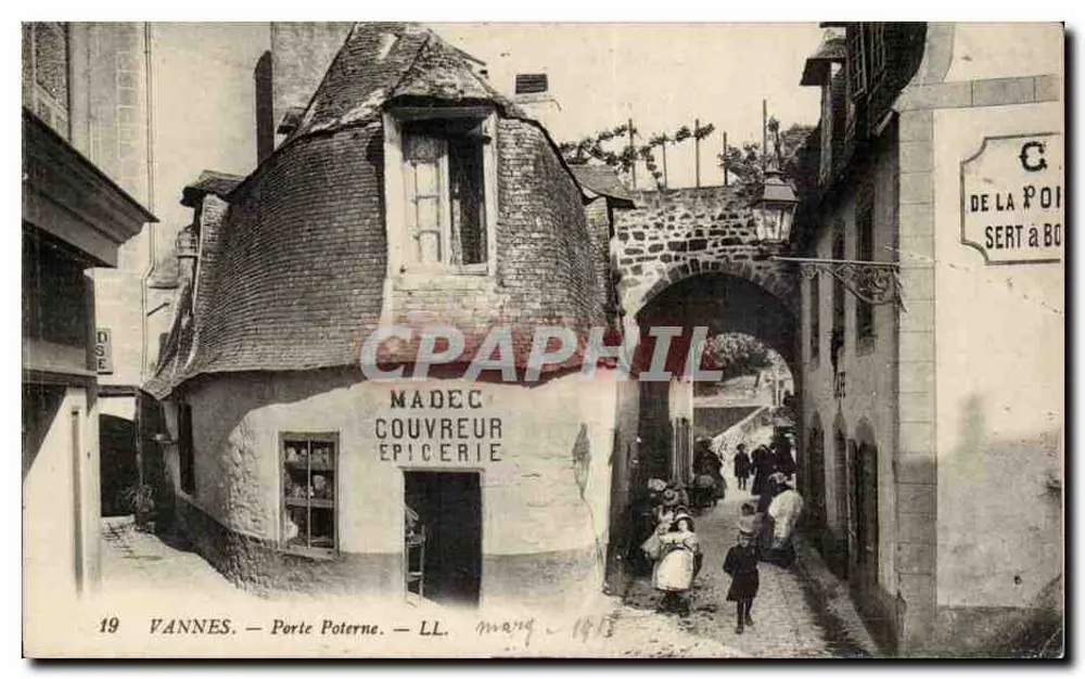 VANNES — Porte Poterne — LL. — Madec Couvreur Epicerie - Vorderseite