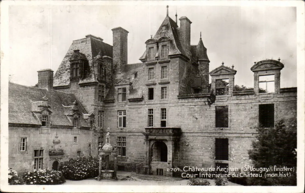 Schloss Kerjean — Innenhof — Ausgabe « La Cigogne », Nantes - Vorderseite