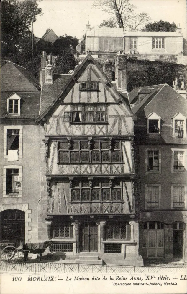 Morlaix — Das Haus genannt das Haus der Königin Anne, 15. Jahrhundert — Sammlung Château-Jobert, Morlaix - Vorderseite