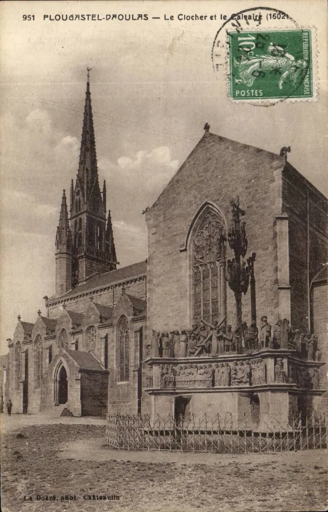 Plougastral-Daoulas — Der Turm und der Calvarienberg (1602) — La Doard, phot. Châtesuilin - Vorderseite