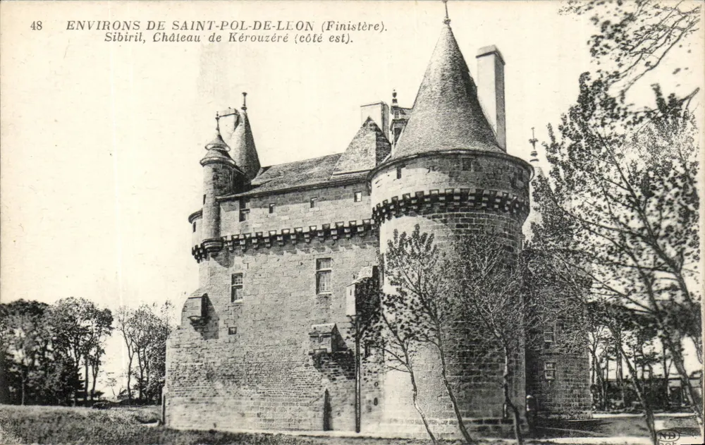 Schloss Kérouzéré — Sibiril — Umgebung von Saint-Pol-de-Léon (Finistère) - Vorderseite
