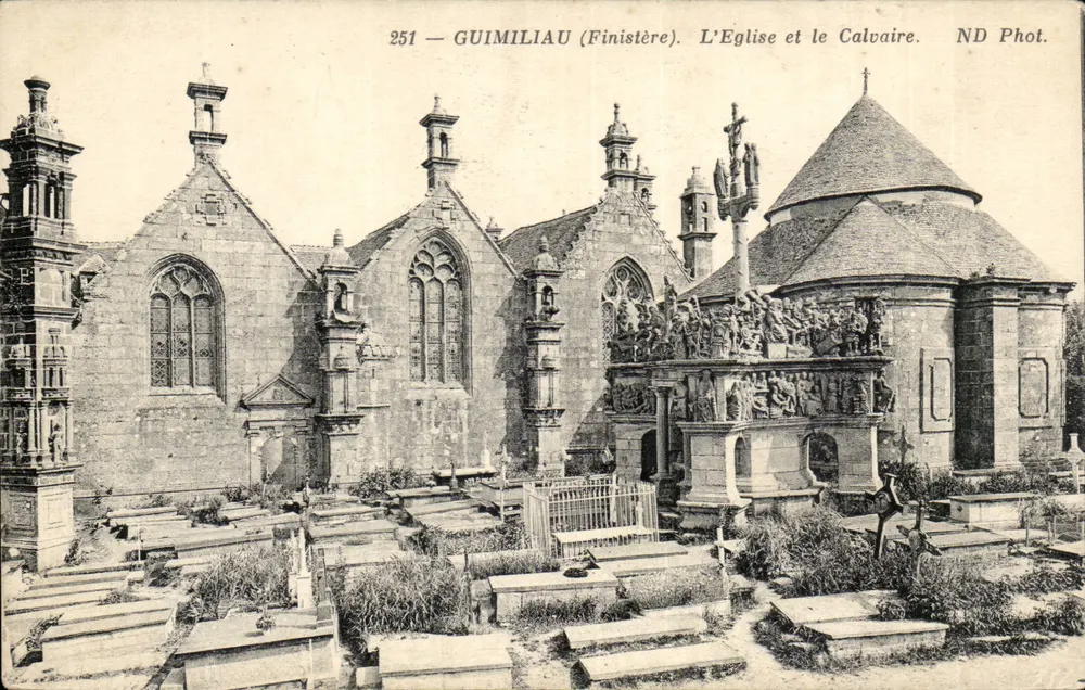 Guimiliau (Finistère) — Die Kirche und der Calvarienberg — ND Phot. - Vorderseite