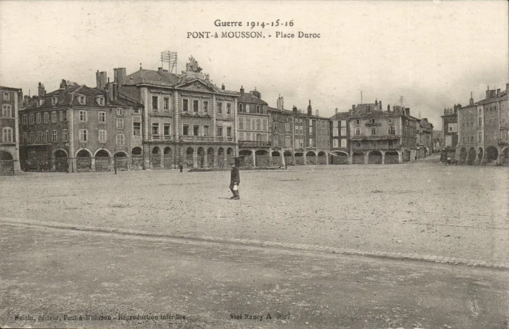 Pont-à-Mousson — Place Duroc — Éditeur Moïsiu, Pont-à-Mousson, n° 3087 - Frente