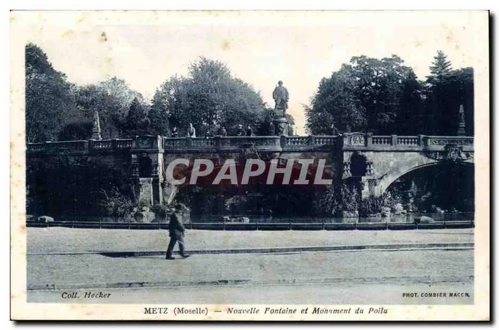 METZ (Moselle) — Neue Fontäne und Denkmal des Poilu — Foto. Combier MacCn - Vorderseite