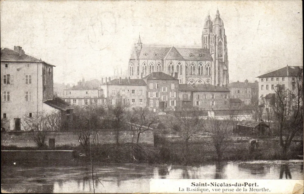 Saint-Nicolas-du-Port — Ansicht der Basilika von der Meurthe — Verlag L. Duryaule, sr. - Vorderseite