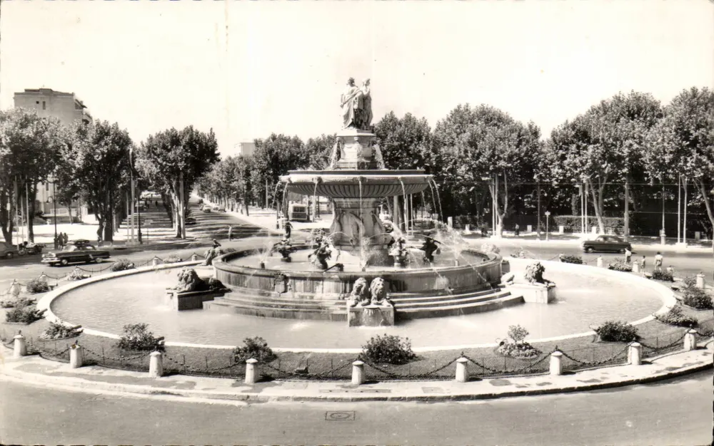 Die Große Fontäne, auf der Rotunde — Aix-en-Provence — Société d'Éditions de France - Vorderseite