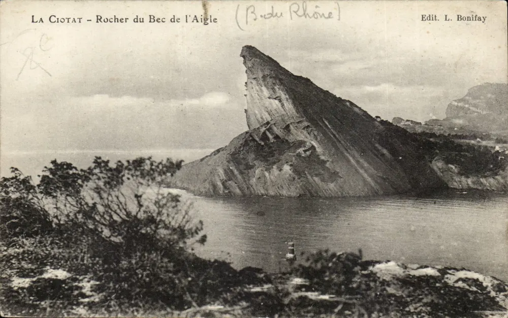 La Ciotat - Rocher du Bec de l'Aigle — (Bord du Rhône) — Edit. L. Bonifay - Frente