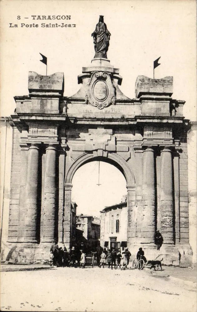 Tarascon — A Porta Saint-Jean — editor desconhecido, n° 8 - Frente