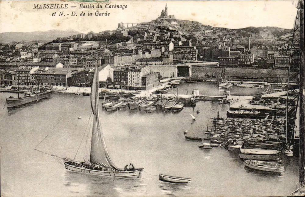 Marseille — Bassin des Carénage und Notre-Dame de la Garde — Verlag unbekannt - Vorderseite