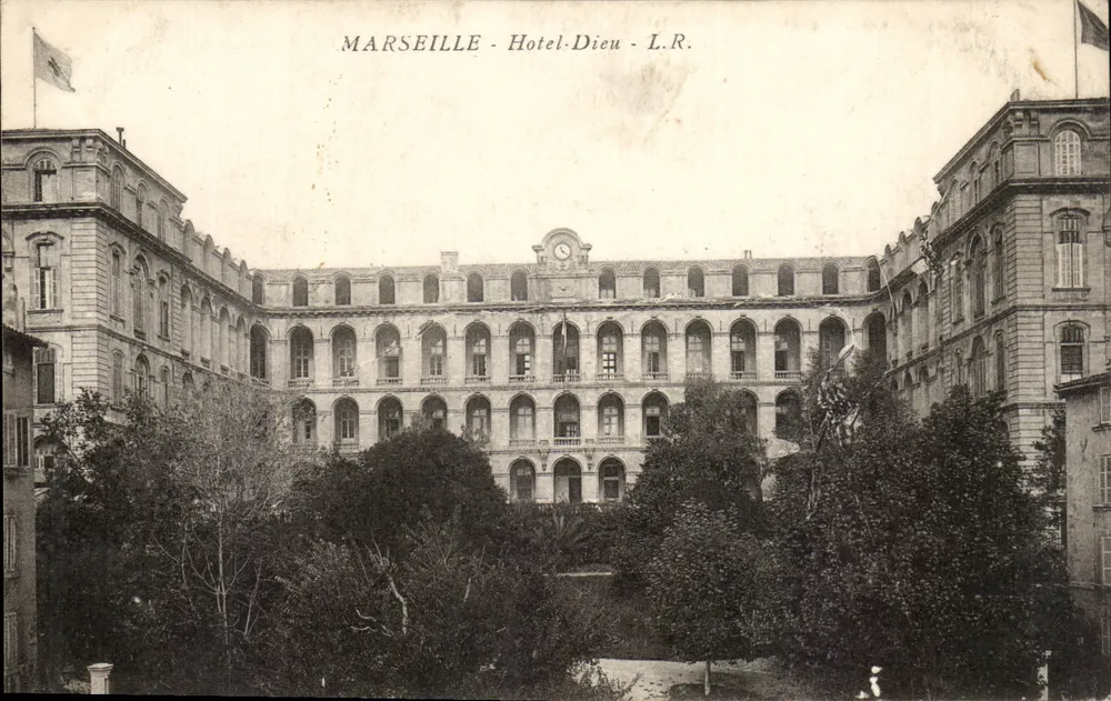 Marselha - Hotel-Dieu - L.R. - Frente