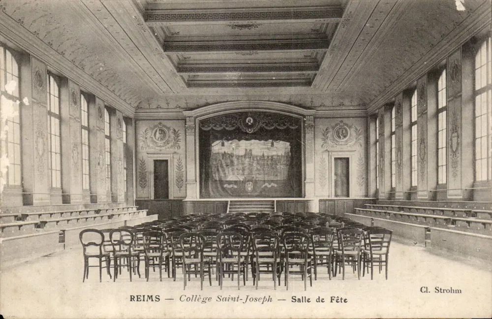 Reims — Kollegium Saint-Joseph — Festsaal — Cl. Strohm - Vorderseite