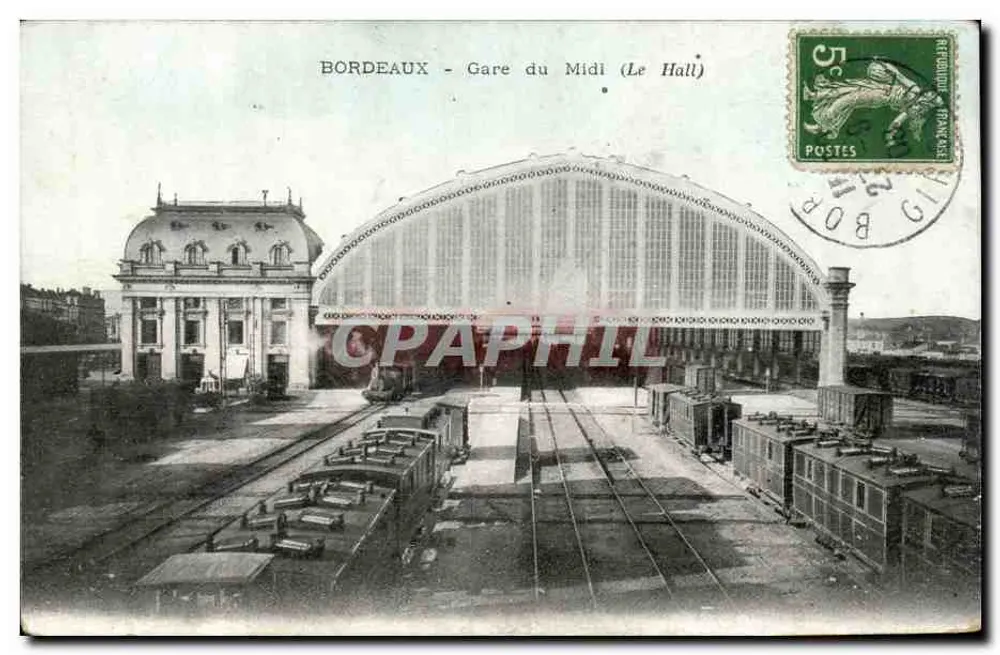Bordeaux - Estação do Meio-Dia (O Hall) — vista da estação com trilhos e vagões — editor desconhecido, número de série não visível - Frente
