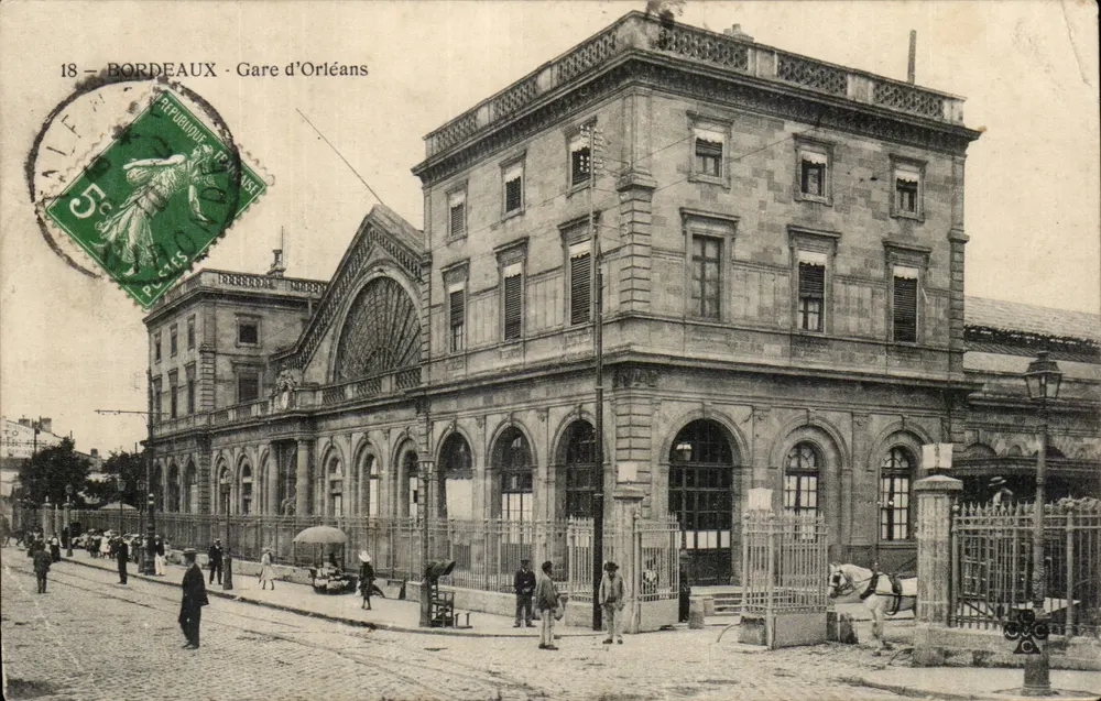 Bordeaux - Gare d'Orléans — Blick auf das Gebäude mit Personen und Pferd — unbekannter Verlag, Nr. 18 - Vorderseite