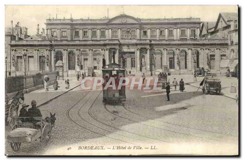 Bordeaux — O Hotel de Ville — LL. - Frente