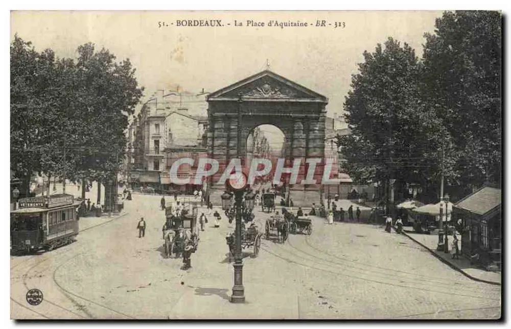 Bordeaux - A Praça d'Aquitânia - BR 313 - Frente
