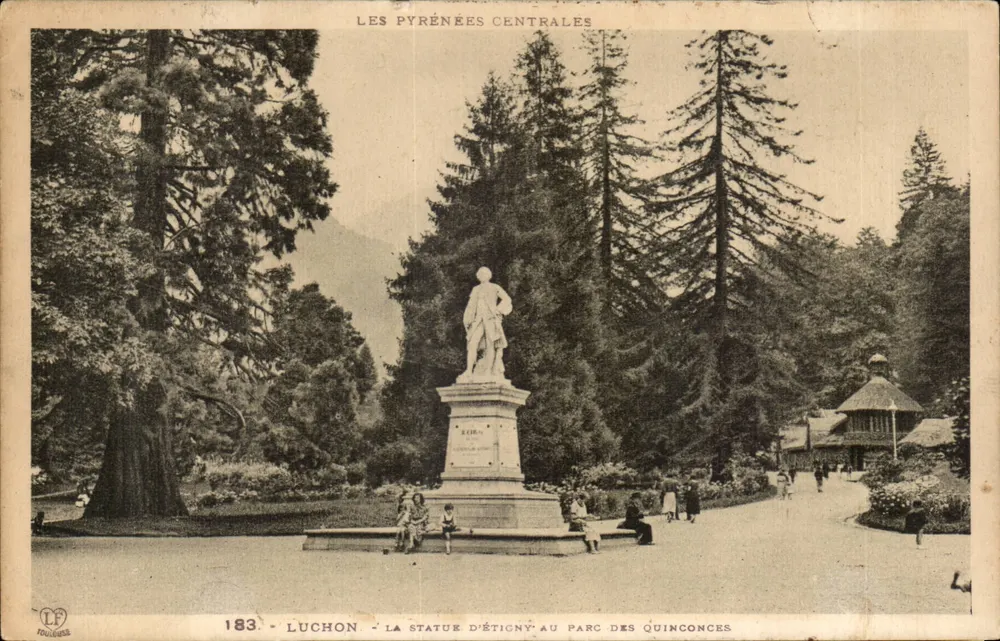 Luchon - Die Statue Étigny im Park der Quinconces — Die zentralen Pyrenäen — Edition Toulouse - Vorderseite
